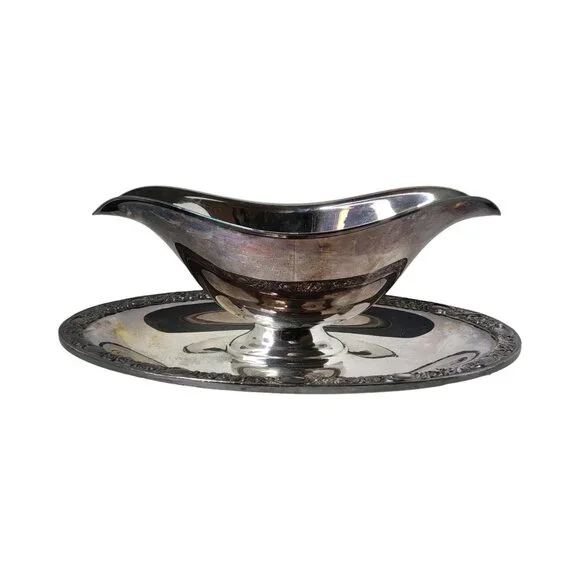 Vintage W.M.Rogers and Sons Victorian Rose Silver Plated Gravy Boat - Picture 7 of 11